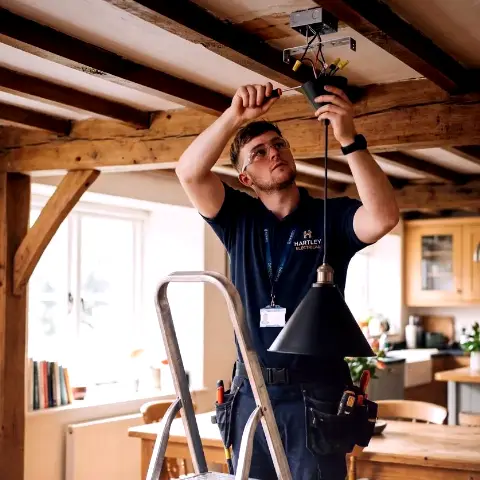 Lute Blad – Smart Home Verkabelung